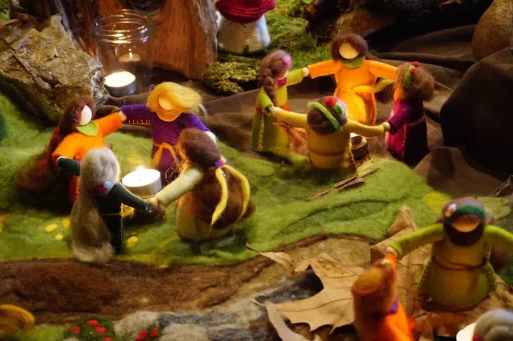 Manufatti creativi realizzati nell’ambito delle attività dell’associazione secondo il metodo Waldorf